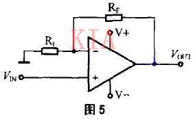 电压比拟器